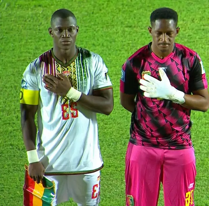 Aliou Dieng en action avec Al Ahly lors d’un match de Ligue des champions CAF